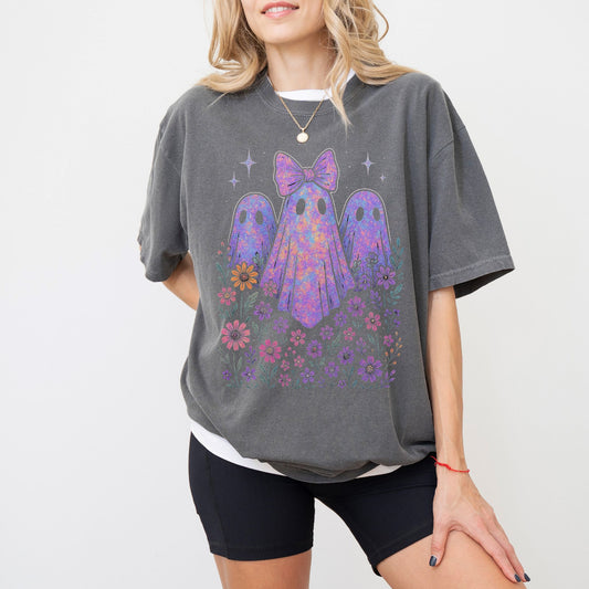 Coquette Floral Ghosts T-Shirt – Pastel Spooky Cute Graphic on Comfort Colors® Tee