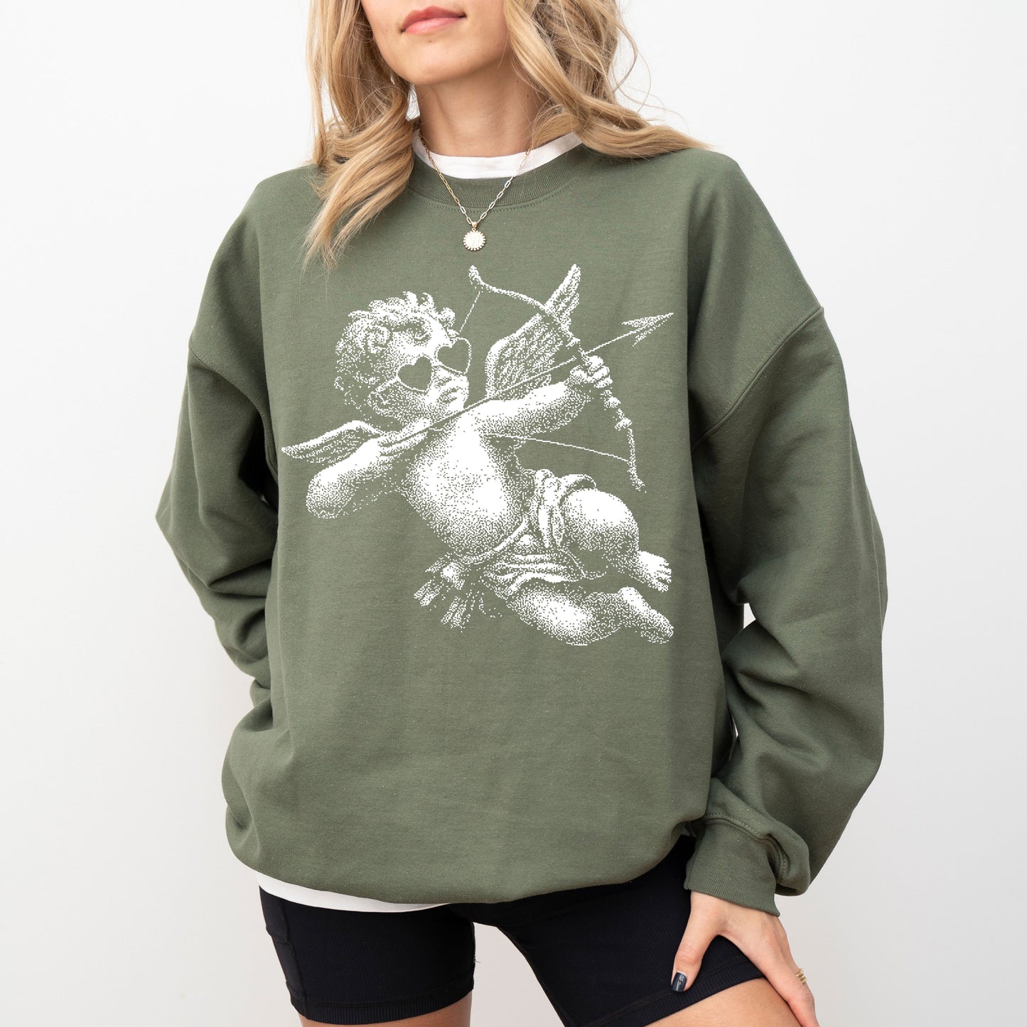 Vintage Cherub Angel Sweatshirt: Aesthetic Black Cupid Graphic Pullover