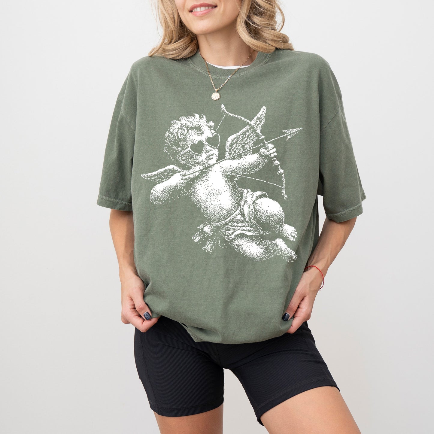 Vintage Cherub Angel Oversized T-Shirt - Cupid Graphic Tee | Aesthetic Valentine's Day Apparel