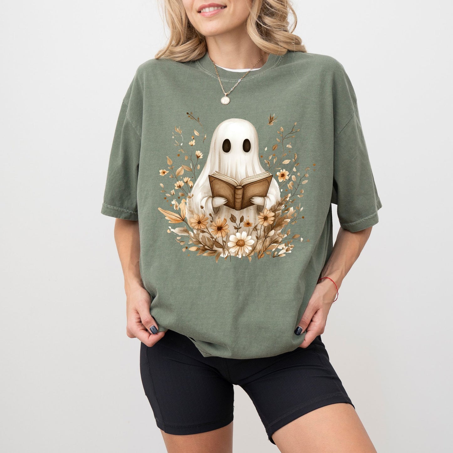 Reading Ghost T-Shirt – Vintage Floral Cute Halloween Graphic Tee