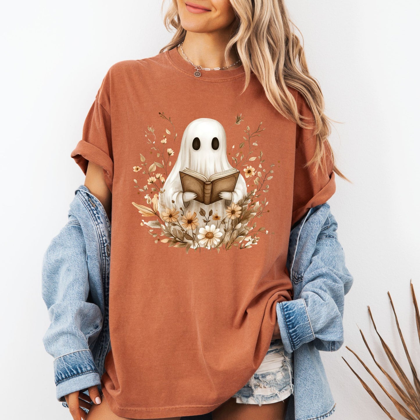 Reading Ghost T-Shirt – Vintage Floral Cute Halloween Graphic Tee