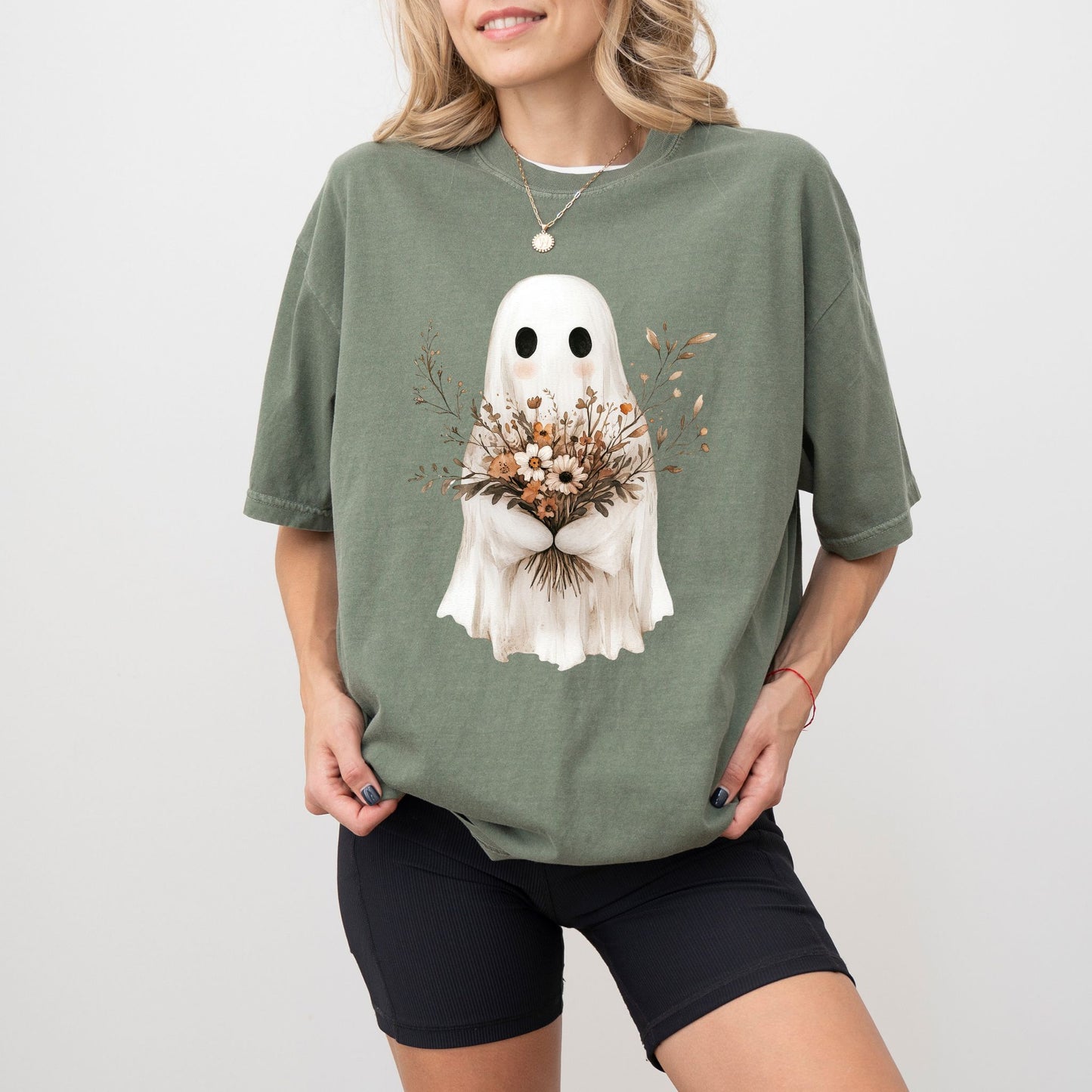 Bouquet Ghost T-Shirt – Neutral Floral Spooky Cute Graphic on Comfort Colors® Tee