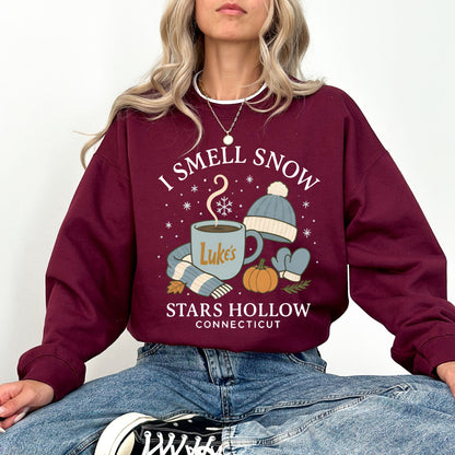 I Smell Snow Stars Hollow Sweatshirt – Cozy Winter Graphic Pullover