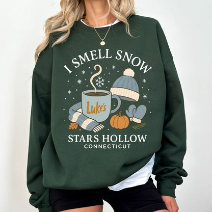 I Smell Snow Stars Hollow Sweatshirt – Cozy Winter Graphic Pullover