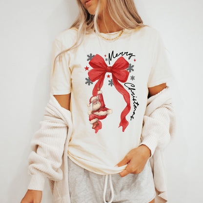 Santa Bow Merry Christmas Tee – Cozy Holiday T-Shirt