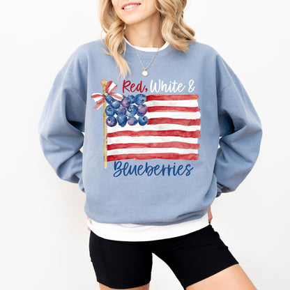 Red White & Blueberries Sweatshirt – Patriotic Coquette Flag Graphic